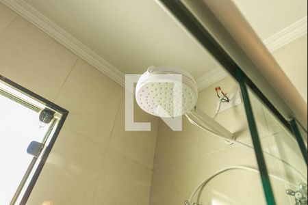 Casa à venda com 468m², 4 quartos e 4 vagas Casa à venda com 468m², 4 quartos e 4 vagasBanheiro da Suíte 1