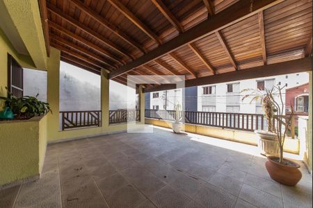 Casa à venda com 468m², 4 quartos e 4 vagas Casa à venda com 468m², 4 quartos e 4 vagasVaranda da Suíte 1