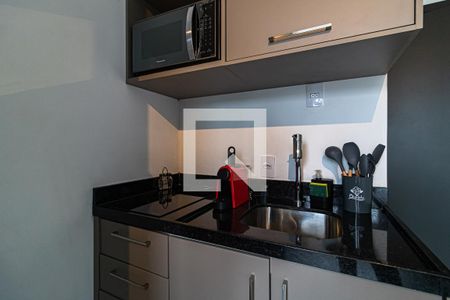 Cozinha de apartamento à venda com 1 quarto, 17m² em Perdizes, São Paulo