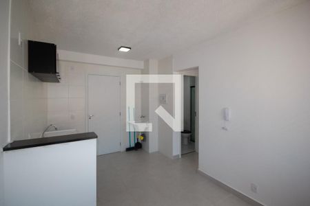 Apartamento para alugar com 33m², 2 quartos e 1 vagaSala/Cozinha