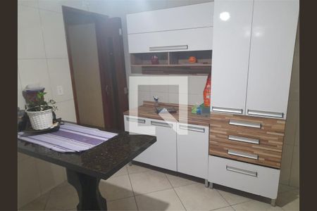 Casa à venda com 2 quartos, 124m² em Vila Aurora (Zona Norte), São Paulo