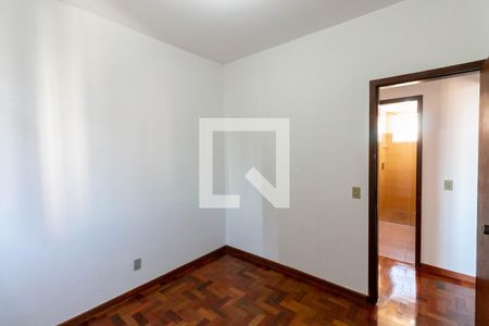 Quarto 1 de apartamento para alugar com 2 quartos, 80m² em Lourdes, Belo Horizonte