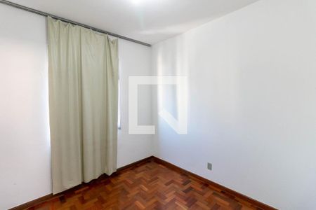 Quarto 1 de apartamento para alugar com 2 quartos, 80m² em Lourdes, Belo Horizonte