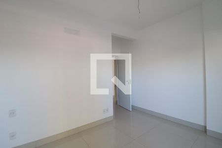 Suíte 1 de apartamento para alugar com 3 quartos, 143m² em Tubalina, Uberlândia