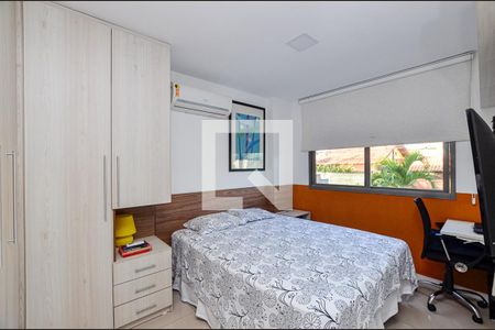 Suite de casa de condomínio à venda com 2 quartos, 78m² em Piratininga, Niterói