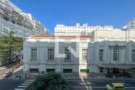 Sala - Vista de apartamento à venda com 3 quartos, 140m² em Copacabana, Rio de Janeiro