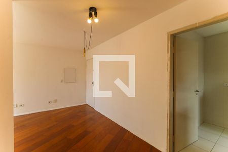 Sala de apartamento à venda com 2 quartos, 58m² em Jardim Taboão, São Paulo