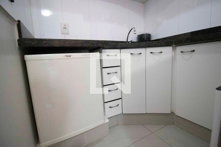 Studio para alugar com 44m², 1 quarto e 1 vaga Studio para alugar com 44m², 1 quarto e 1 vagaCozinha