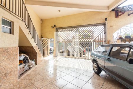 Casa à venda com 426m², 5 quartos e 8 vagas Casa à venda com 426m², 5 quartos e 8 vagasGaragem