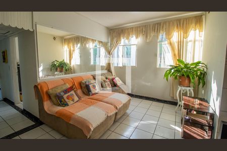 Sala de apartamento para alugar com 3 quartos, 90m² em Venda Nova, Belo Horizonte