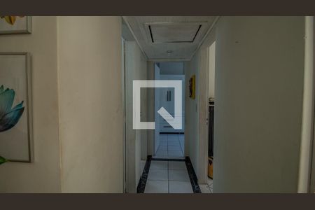 Corredor de apartamento para alugar com 3 quartos, 90m² em Venda Nova, Belo Horizonte