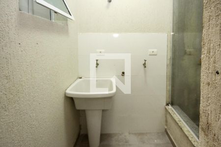 Banheiro de apartamento para alugar com 1 quarto, 50m² em Vila Bela, São Paulo