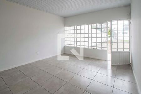 Sala  de casa à venda com 3 quartos, 160m² em Niterói, Canoas