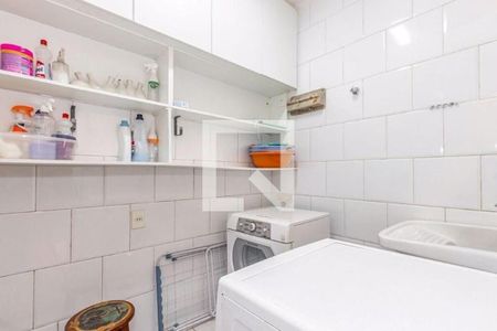 Casa à venda com 3 quartos, 390m² em Jardim Viana, São Paulo