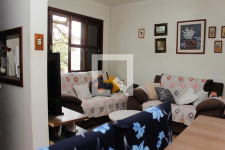 Sala 1 de casa à venda com 2 quartos, 100m² em Medianeira, Porto Alegre