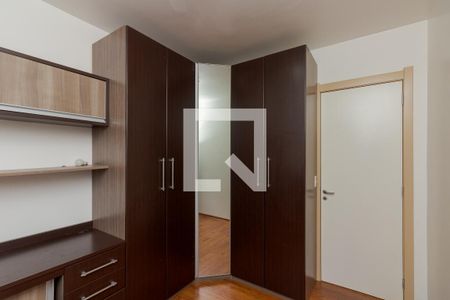 Quarto 1 de apartamento à venda com 2 quartos, 58m² em Jardim Carvalho, Porto Alegre