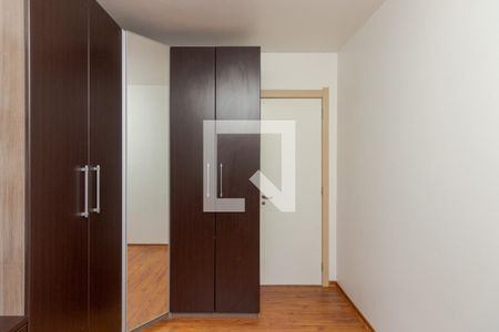 Quarto 1 de apartamento à venda com 2 quartos, 58m² em Jardim Carvalho, Porto Alegre