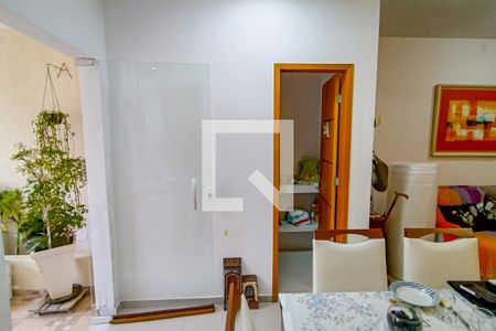 Sala de casa à venda com 3 quartos, 220m² em Taquara, Rio de Janeiro