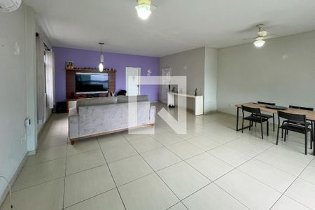 Sala de apartamento para alugar com 3 quartos, 170m² em Jardim Guanabara, Rio de Janeiro