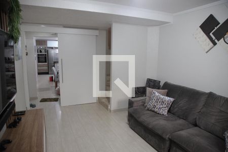 Sala de casa à venda com 2 quartos, 69m² em Veloso, Osasco