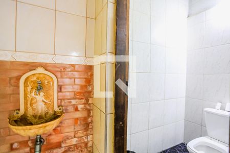 Lavabo de casa à venda com 4 quartos, 350m² em Jardim Maria Rosa, Taboão da Serra