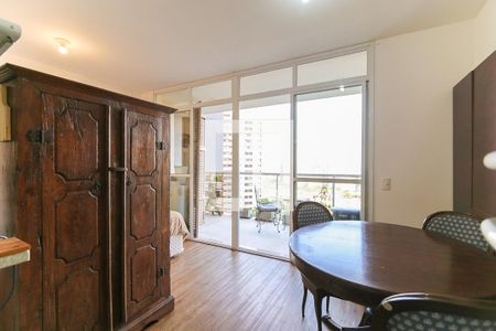 Sala de apartamento para alugar com 1 quarto, 37m² em Real Parque, São Paulo