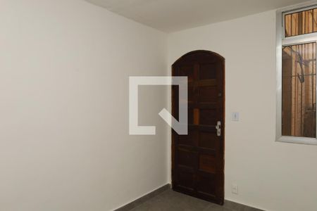 Sala de apartamento para alugar com 2 quartos, 52m² em Conjunto Residencial José Bonifácio, São Paulo