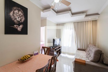 Sala de apartamento à venda com 2 quartos, 44m² em Heliópolis, Belo Horizonte
