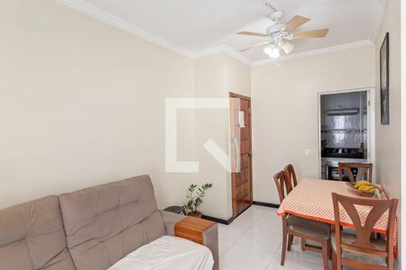 Sala de apartamento à venda com 2 quartos, 44m² em Heliópolis, Belo Horizonte