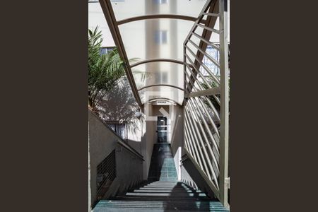 Apartamento à venda com 44m², 2 quartos e 1 vaga Apartamento à venda com 44m², 2 quartos e 1 vagaEntrada