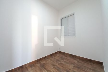 Quarto 1  de apartamento para alugar com 2 quartos, 61m² em Jardim do Lago Continuacao, Campinas