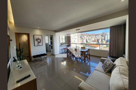 Sala de apartamento à venda com 4 quartos, 106m² em Serra, Belo Horizonte