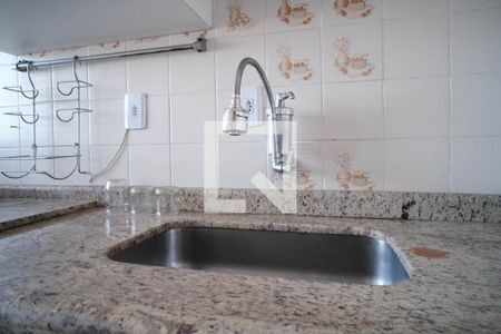 Cozinha de apartamento à venda com 2 quartos, 60m² em Cangaiba, São Paulo