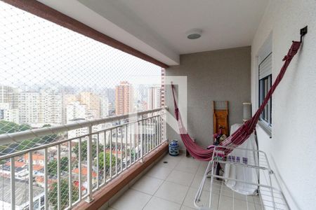 Varanda de kitnet/studio à venda com 1 quarto, 35m² em Cambuci, São Paulo
