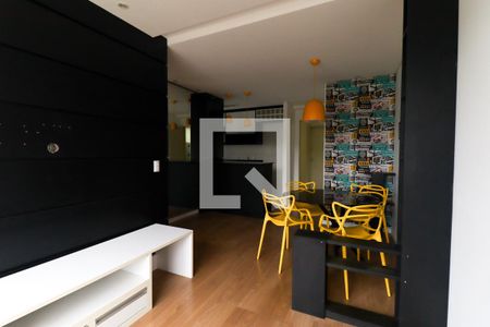 Sala de apartamento para alugar com 3 quartos, 64m² em Campo Comprido, Curitiba