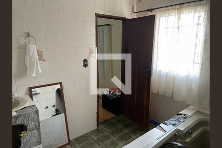Casa à venda com 4 quartos, 204m² em Vila Marina, Santo André