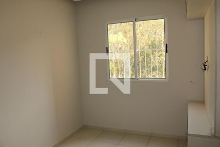 Sala  de apartamento para alugar com 2 quartos, 45m² em Jardim Petrópolis, Cotia