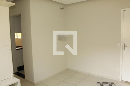 Sala  de apartamento para alugar com 2 quartos, 45m² em Jardim Petrópolis, Cotia