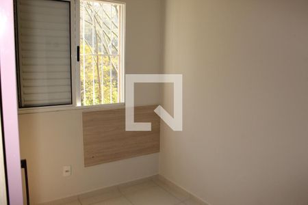 Quarto 1 de apartamento para alugar com 2 quartos, 45m² em Jardim Petrópolis, Cotia