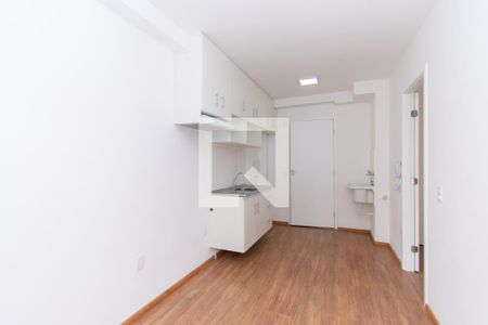 Sala de apartamento para alugar com 1 quarto, 28m² em Vila Tolstoi, São Paulo