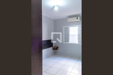 Quarto 1 - Suíte de casa para alugar com 3 quartos, 174m² em Loteamento Villa Branca, Jacareí