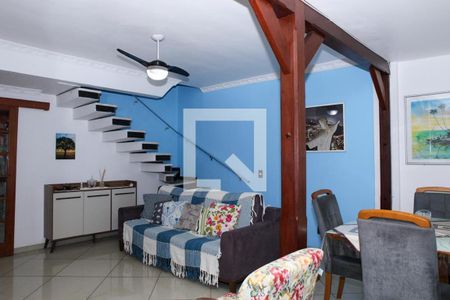 Sala de casa de condomínio à venda com 2 quartos, 119m² em Lins de Vasconcelos, Rio de Janeiro