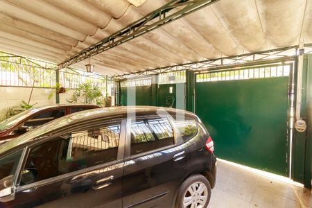 Casa para alugar com 120m², 3 quartos e 4 vagas Casa para alugar com 120m², 3 quartos e 4 vagasGaragem