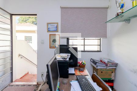 Casa para alugar com 120m², 3 quartos e 4 vagas Casa para alugar com 120m², 3 quartos e 4 vagasEdícula 1