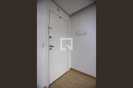 Sala - entrada de apartamento para alugar com 2 quartos, 49m² em Jardim Santa Izabel, Cotia