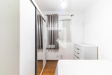 Quarto 1 de apartamento para alugar com 2 quartos, 48m² em Vila Arriete, São Paulo