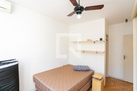 Quarto de apartamento à venda com 1 quarto, 48m² em Petrópolis, Porto Alegre