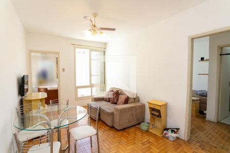 Sala de apartamento à venda com 1 quarto, 48m² em Petrópolis, Porto Alegre