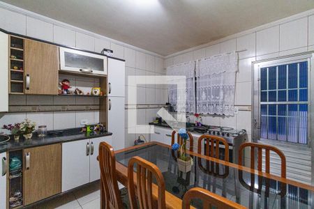 Cozinha de casa à venda com 3 quartos, 145m² em Padroeira, Osasco