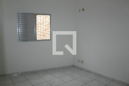 Quarto 2 de casa para alugar com 3 quartos, 121m² em Vila Baby, São Paulo